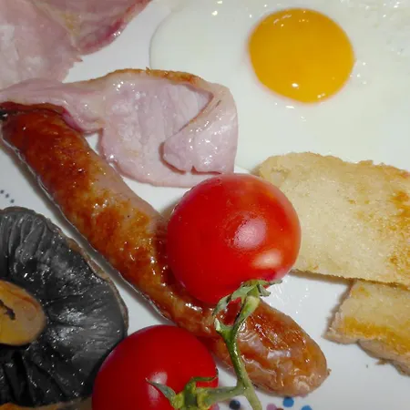 Tregondale Manor Farm Bed & Breakfast 5*